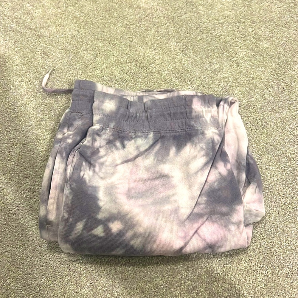 Tye-died Sweatpants!!